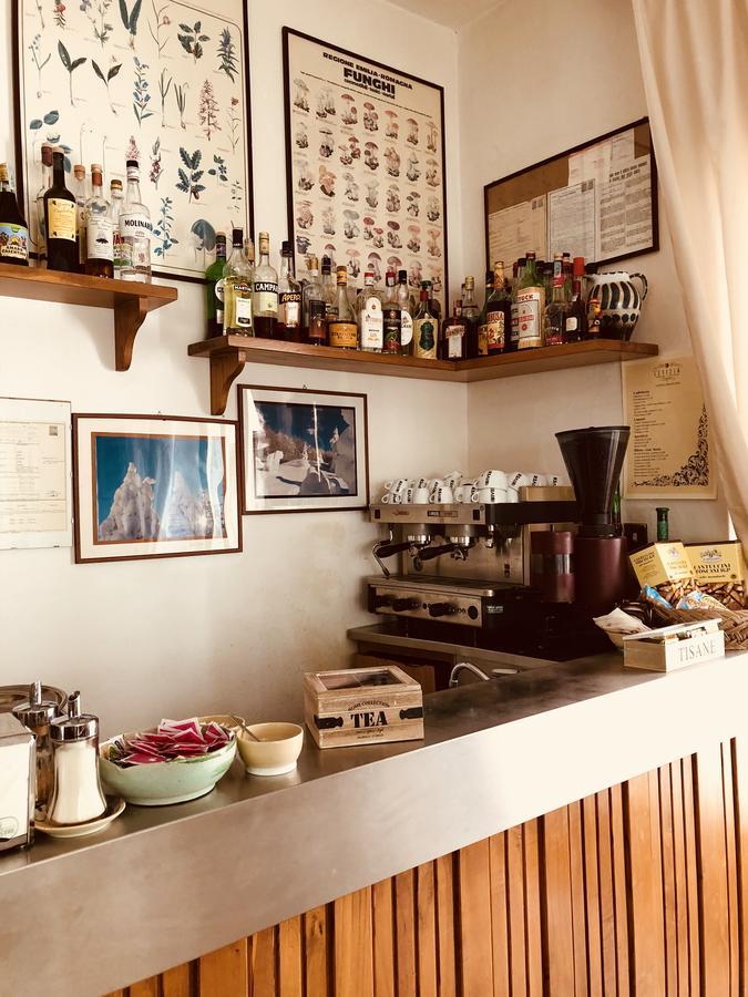 קיוזי דלה ורנה Albergo Ristorante Letizia מראה חיצוני תמונה